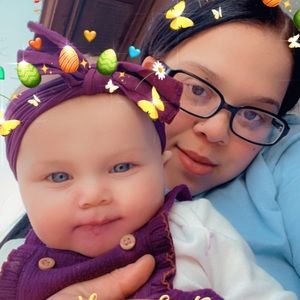 Meet your Posher, Alexis